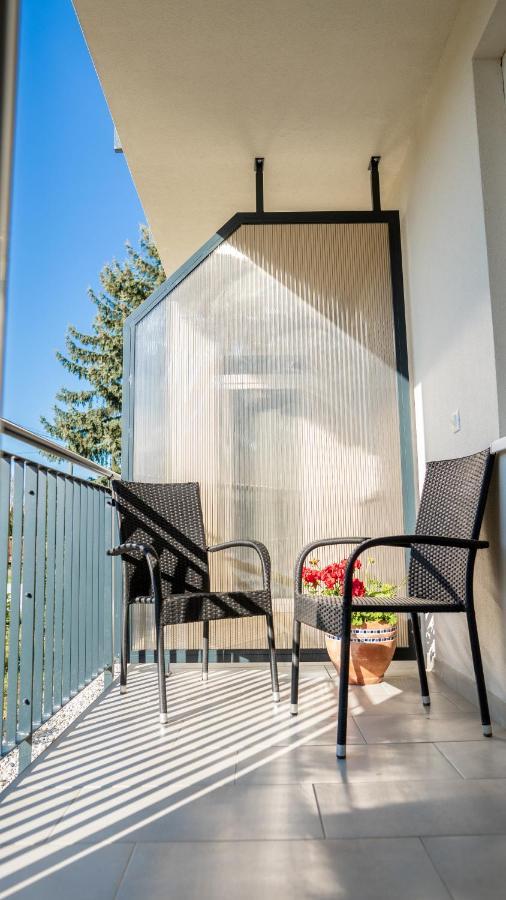 Fonix Apartman Lenti Ngoại thất bức ảnh